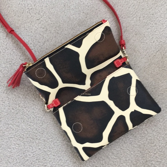 NWOT Dooney & Bourke Crossbody Foldover Bag - Picture 4 of 8